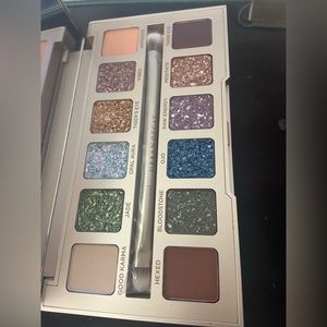 Jaded eyeshadow palette